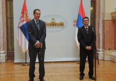 13. novembar 2015. Potpredsednik Narodne skupštine Veroljub Arsić i izvršni direktor Vestminsterske fondacije za demokratiju Entoni Smit na konferenciji za novinare povodom otvaranja Kancelarije za budžet u Narodnoj skupštini